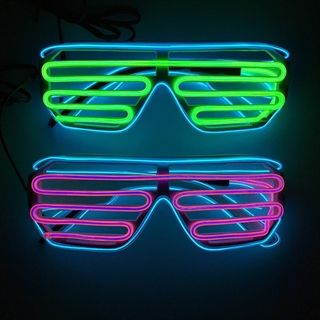 Gitter brille med grønt og lyserødt lys